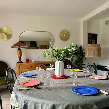 Chez Nanou, Maison Centre Village 6 Pers