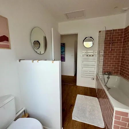 Hébergement de vacances Chez Nanou, Maison Centre Village 6 Pers